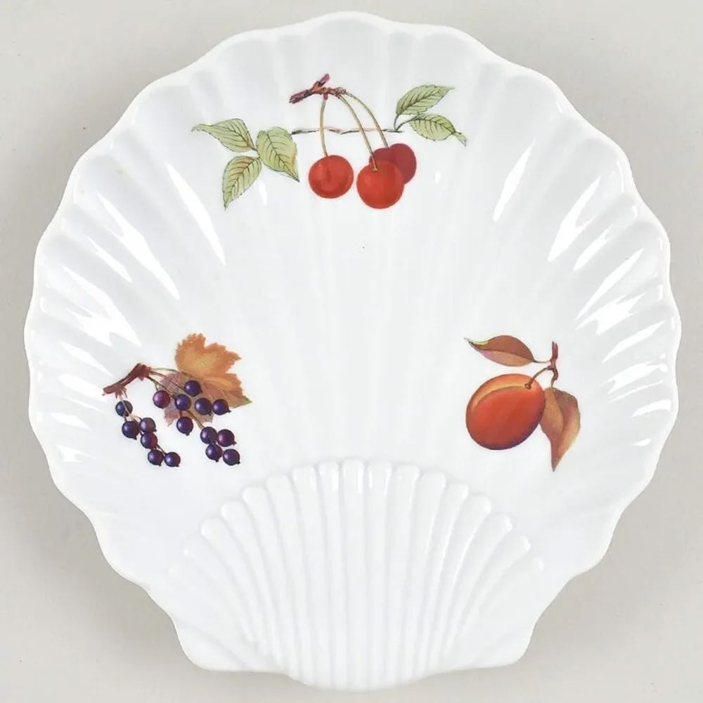 Vintage Royal Worcester Evesham Large Shell Shaped Serving Dish Fruit Design